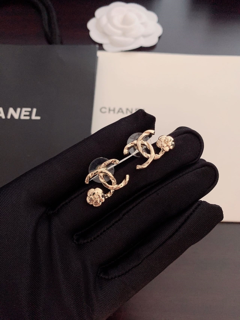 Ch**el earrings